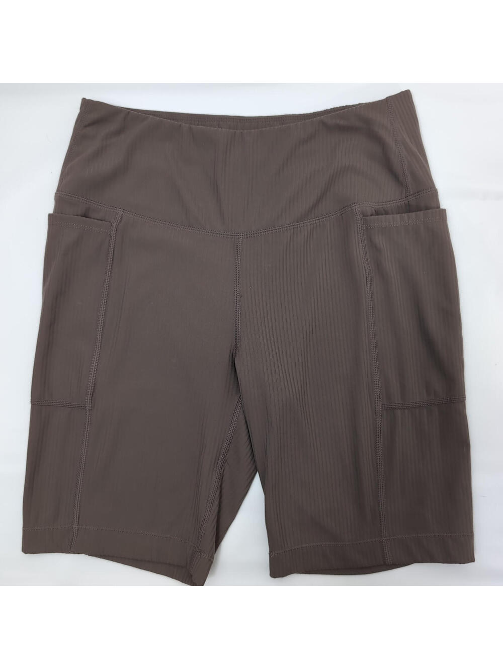 Mondetta Womens Performance + Luxury Tan Biker Shorts size S